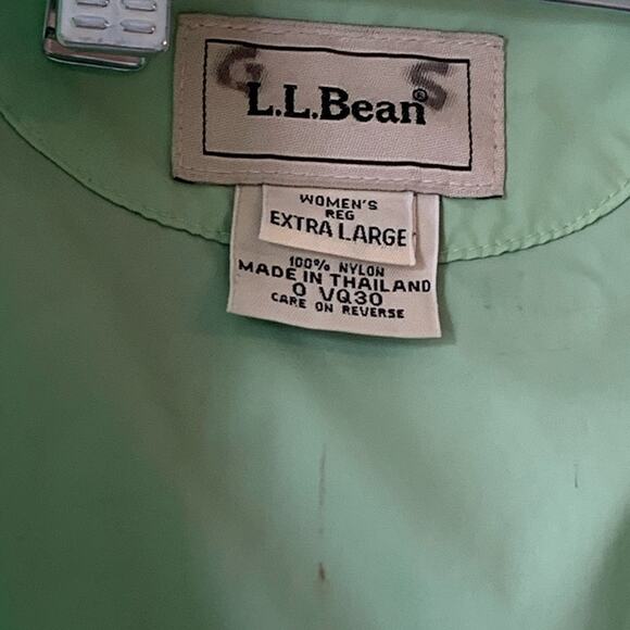 Size XL Women’s L.L. Bean Windbreaker Jacket Chartreuse Green w/ Hood 1990s - Picture 5 of 11